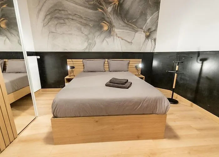 L'artistico - Hypercentre - Gare 昂热